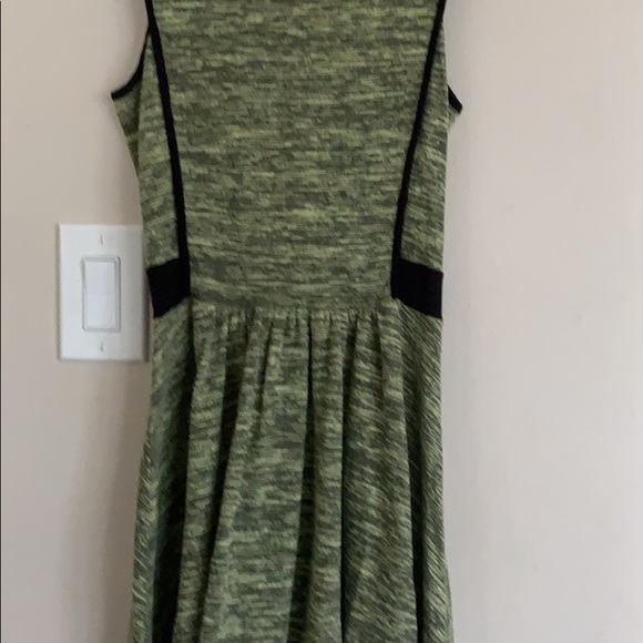 Dress 👗 - Picture 6 of 10